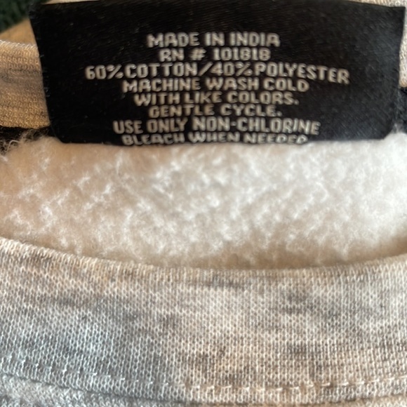 Jackson Hole Crewneck - Picture 4 of 8